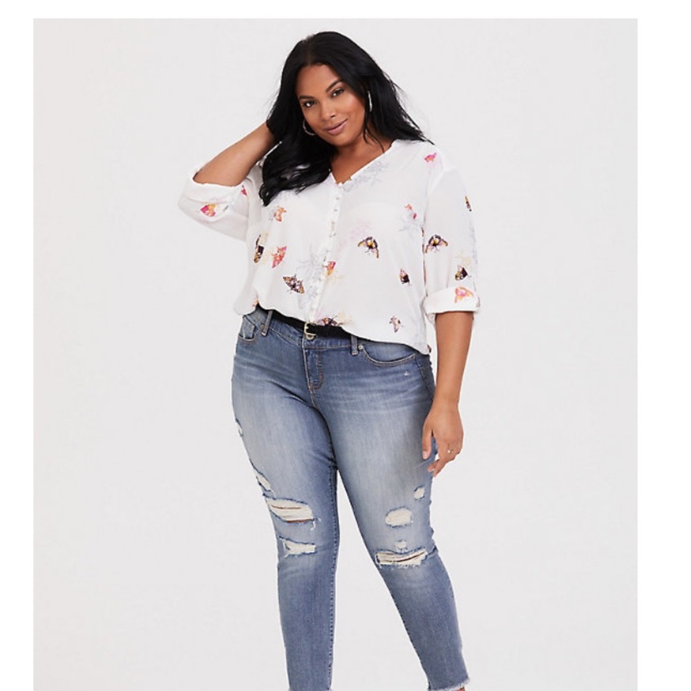 Butterfly blouse Torrid